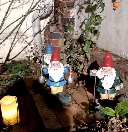 Chez Josie, Independant, Jardin Prive, Calme, Parking Gratuit,